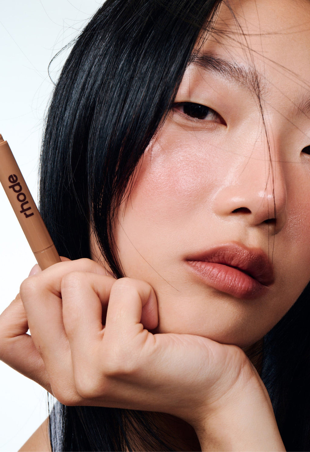 peptide lip shape lunge - Refined Feel Daily